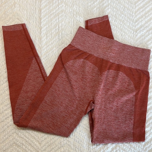 PINK VICTORIA’S SECRET Best Butt seamless tight high waist leggings size medium. - Picture 3 of 7